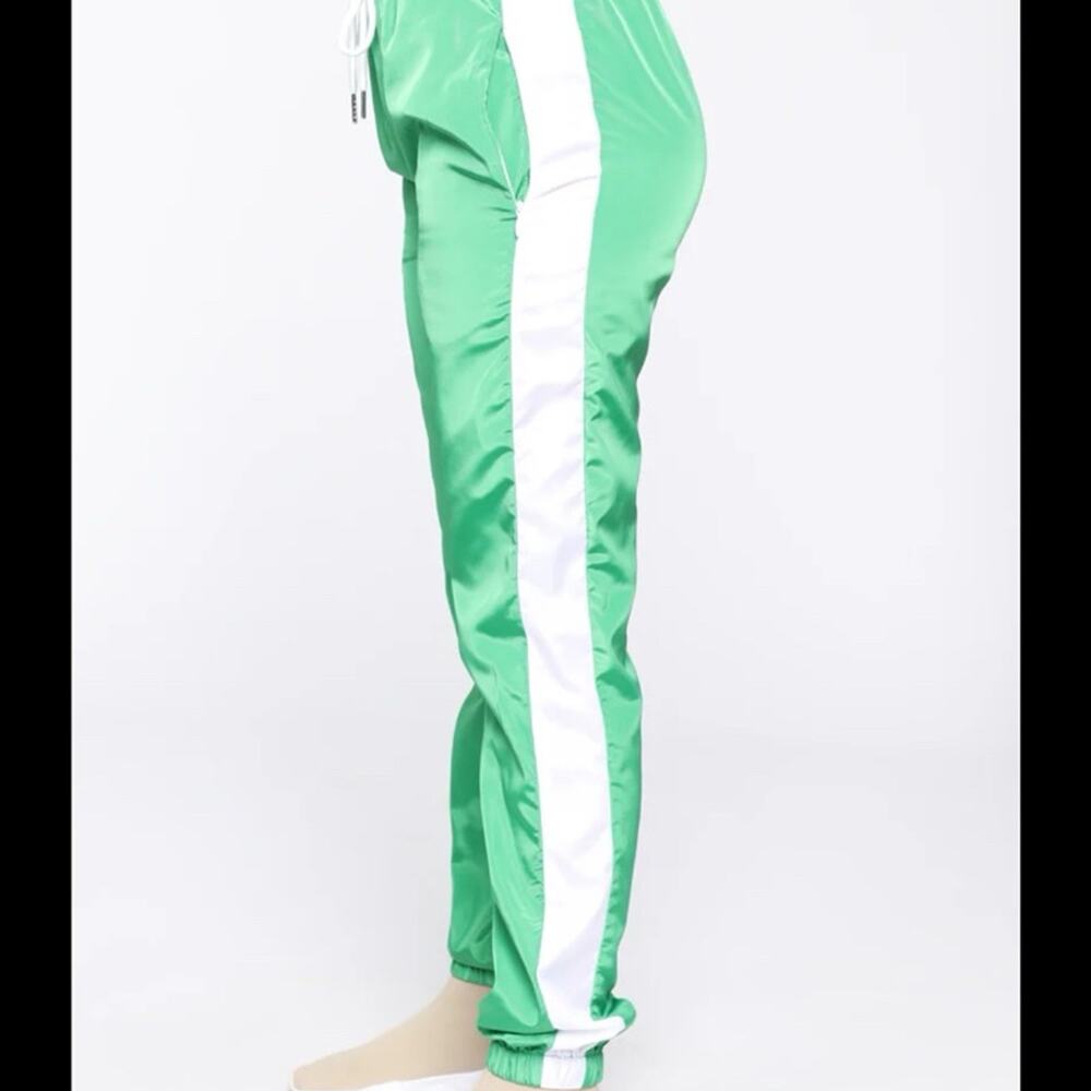 Fashion Nova joggers - Picture 4 of 4